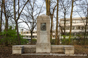  - Wilhelm-Götz-Denkmal