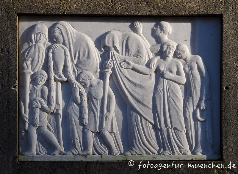 Relief auf dem Alten Südfriedhof