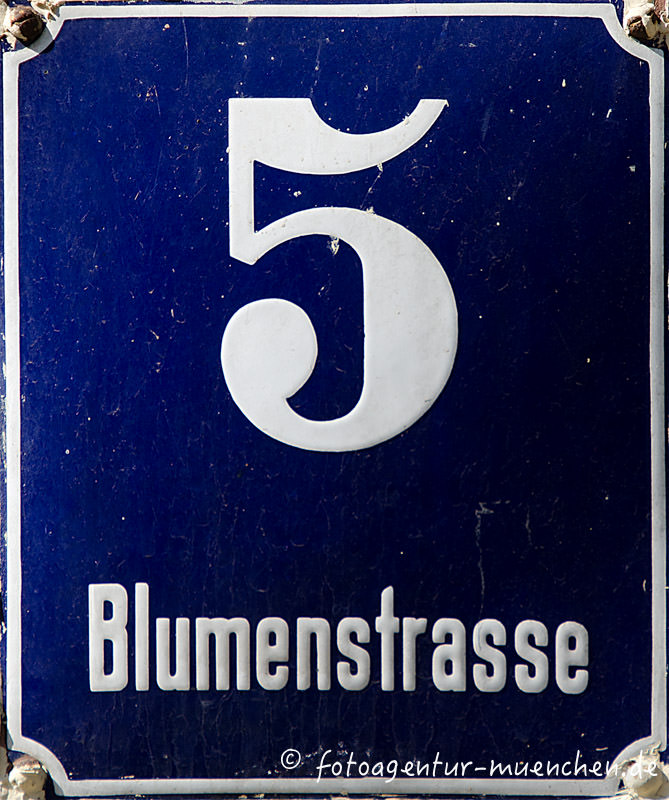 Hausnummer - Blumenstraße