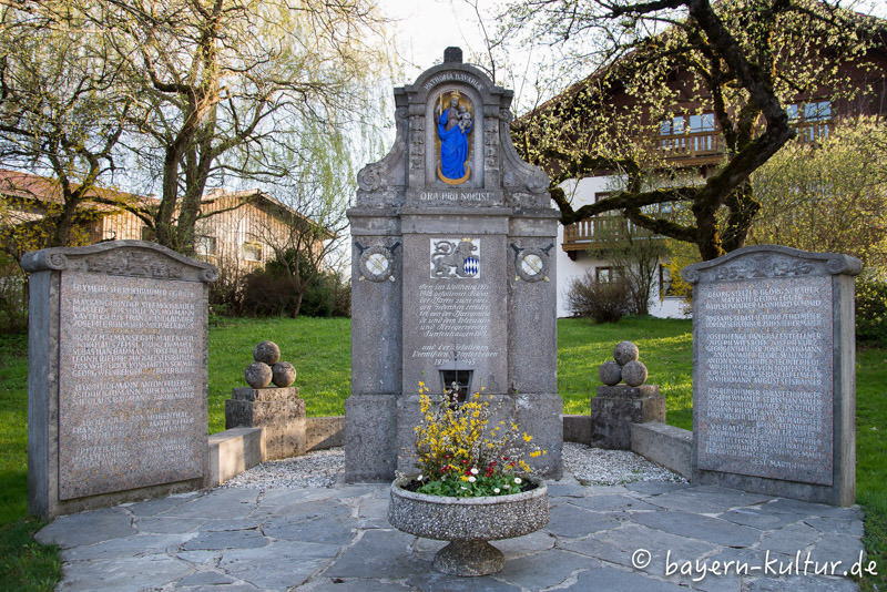 Kriegerdenkmal in Tuntenhausen