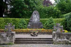 Gerhard Willhalm - Kriegerdenkmal