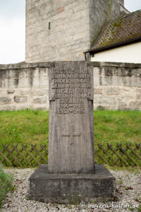 Gerhard Willhalm - Kriegerdenkmal - Kästel
