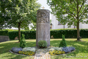 Gerhard Willhalm - Kriegerdenkmal in Pähl