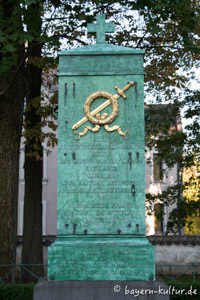 Gerhard Willhalm - Kriegerdenkmal Sendlinger Mordweihnacht