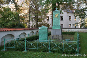 Gerhard Willhalm - Kriegerdenkmal Sendlinger Mordweihnacht