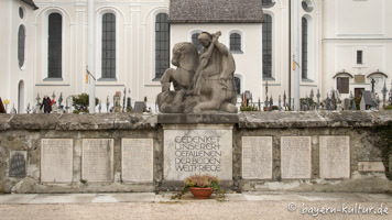 - Kriegerdenkmal in Elbach
