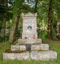 Gerhard Willhalm - Auer - Kriegerdenkmal