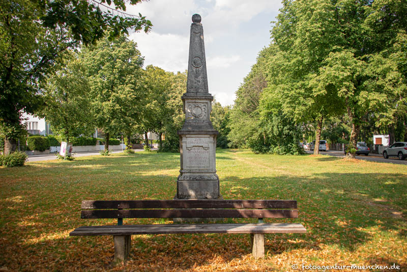 Obelisk - Siedlung Gartenstadt Trudering