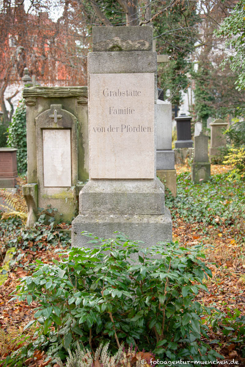 Grab - Ludwig von der Pfordten