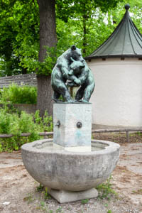 Gerhard Willhalm - Spielende Bären