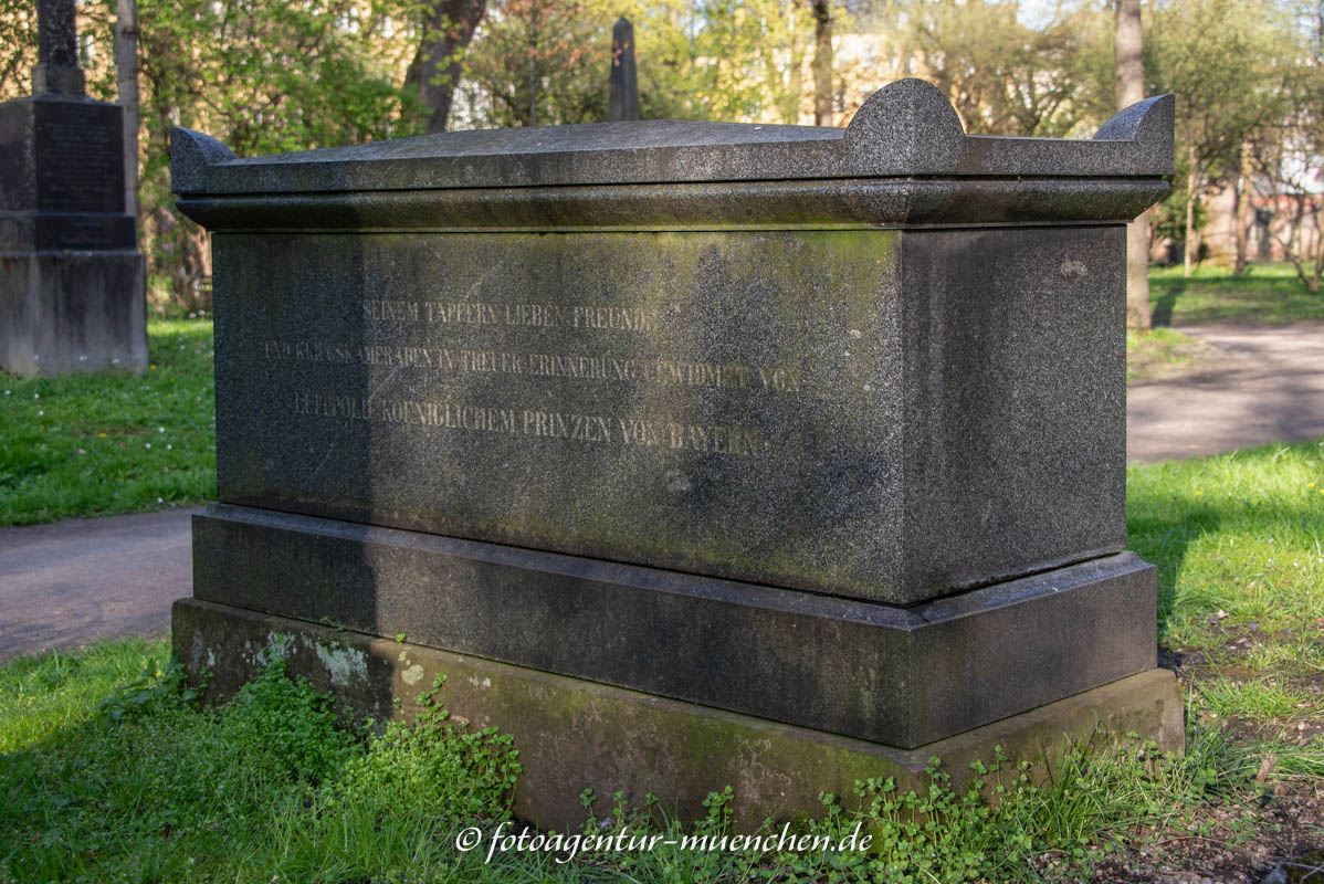 Grab - Friedrich von Slevogt