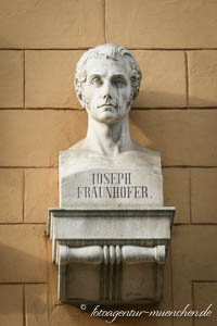 Büste - Joseph Frauenhofer