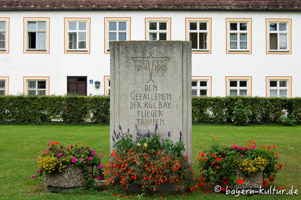 München - Gedenkstein der Gefallenen der Kgl. Bay. Fliegertr