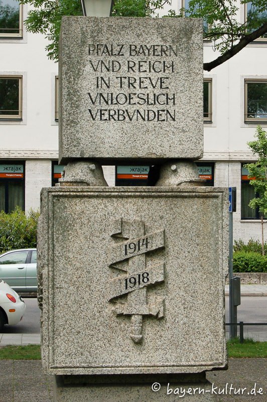 title=Pfalz-Gedenkstein - Maximiliansplatz - Bleeker Bernhard 