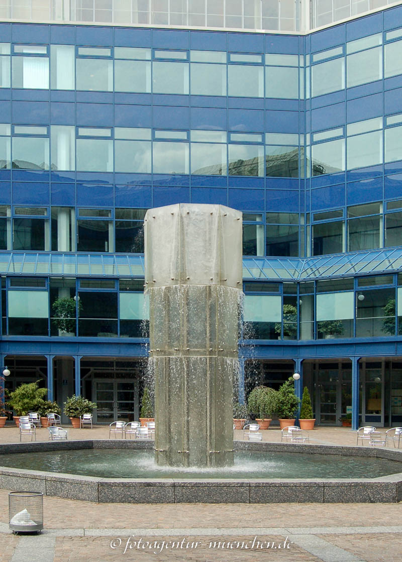 Glasbrunnen Glasbrunnen