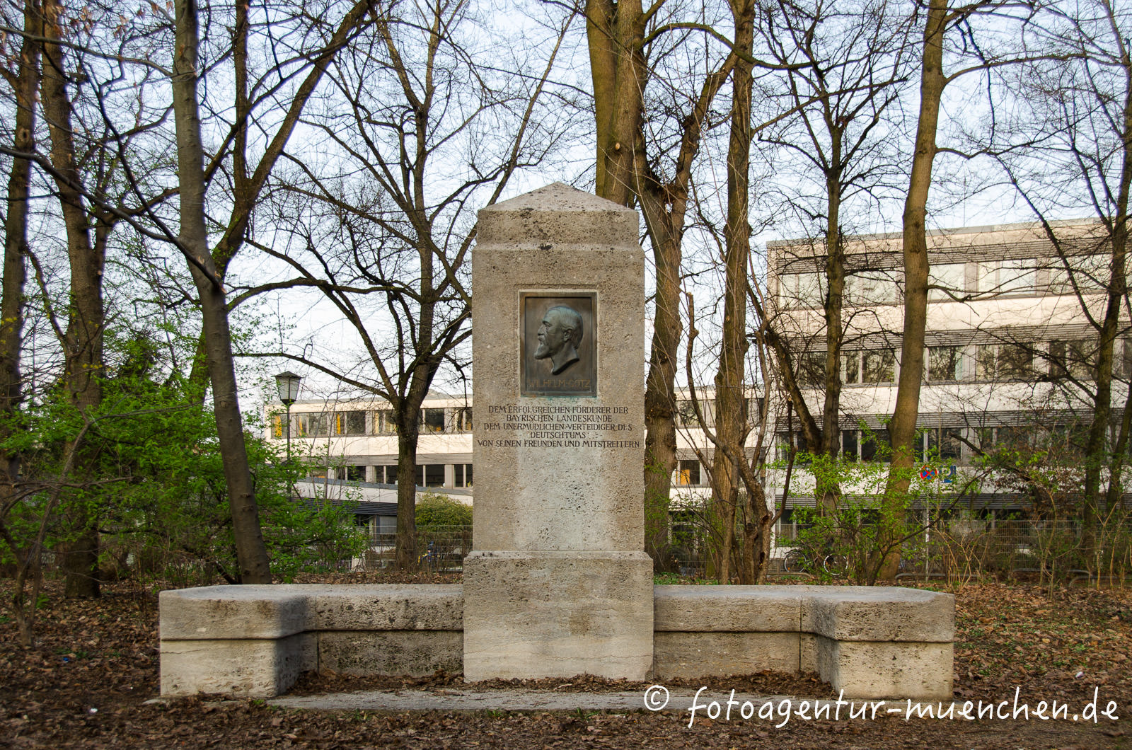 Denkmal für Wilhelm Götz