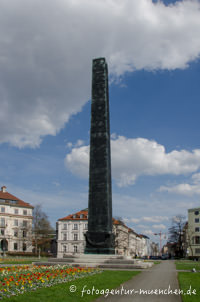  - Obelisk