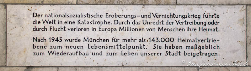 Inschrift - Neues Rathaus 