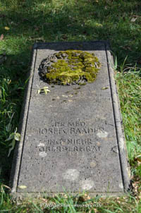 München - Grab - Joseph Freiherr von Baader