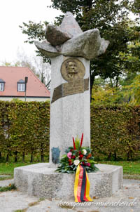 Hafner Leopold - Adalbert-Stifter-Denkmal