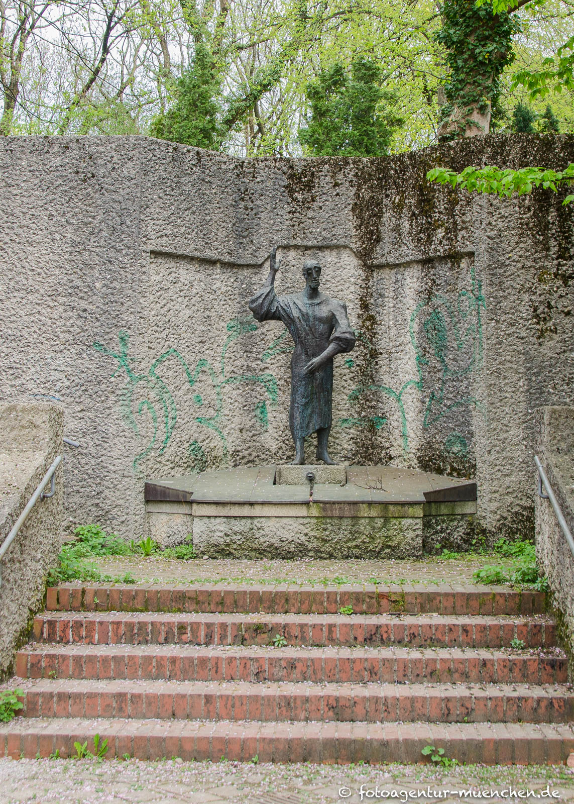 Brunnen - Haidhausener Friedhof