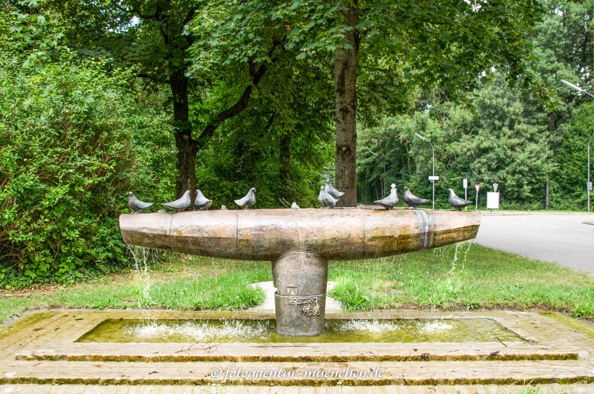 Taubenbrunnen (Gräf-Brunnen) Taubenbrunnen