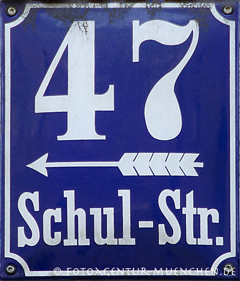 Hausnummer - Schulstraße