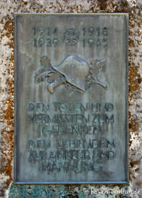 Gerhard Willhalm - Gedenktafel am Kriegerdenkmal