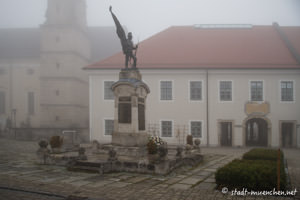 Gerhard Willhalm - Kriegerdenkmal Weyern