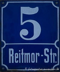  - Hausnummer - Reitmorstraße