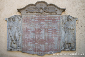 Feldkirchen - Kriegerdenkmal in Feldkirchen