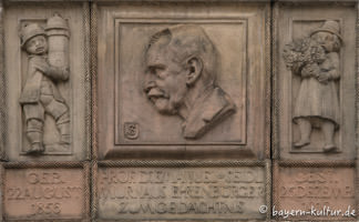 Murnau am Staffelsee - Gedenkrelief für Emanuel von Seidl