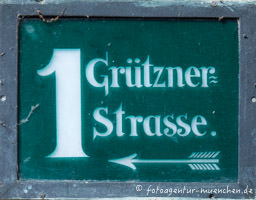  - Hausnummer - Grütznerstraße