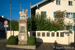 Oberpframmern - Kriegerdenkmal