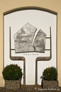 Günzburg - Kriegerdenkmal 1945-1946