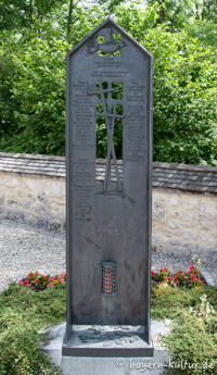Hohendilching - Grabstätte (Kriegerdenkmal)