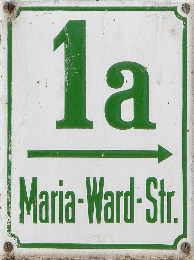 Hausnummer Maria-Ward-Straße