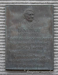 Preis Toni - Toni Pfülf