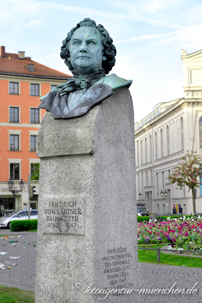 Friedrich von Gärtner
