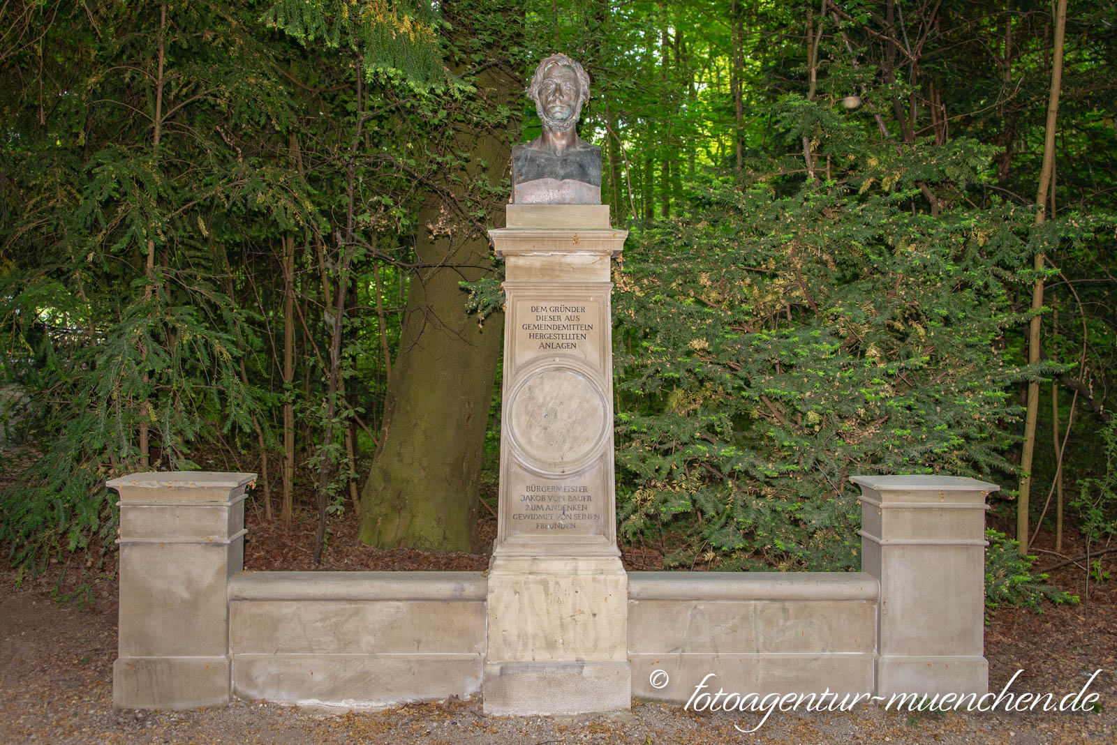 Denkmal für Jakob von Bauer