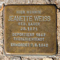 Weiss Jeanette