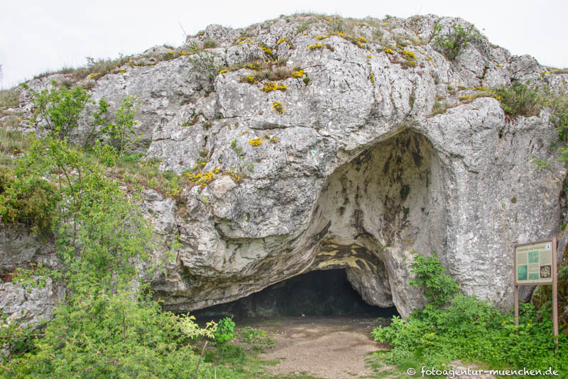 Große Ofnethöhle