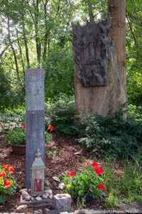 Gerhard Willhalm - Alfred-Delp-Denkmal