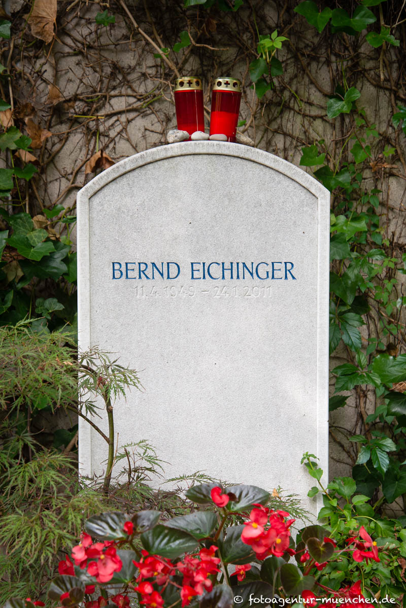 Grab - Bernd Eichinger