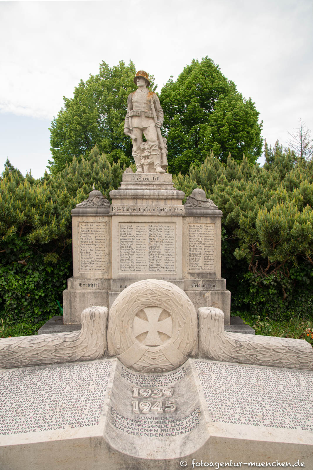 Kriegerdenkmal Feldmoching 1./2. Weltkrieg