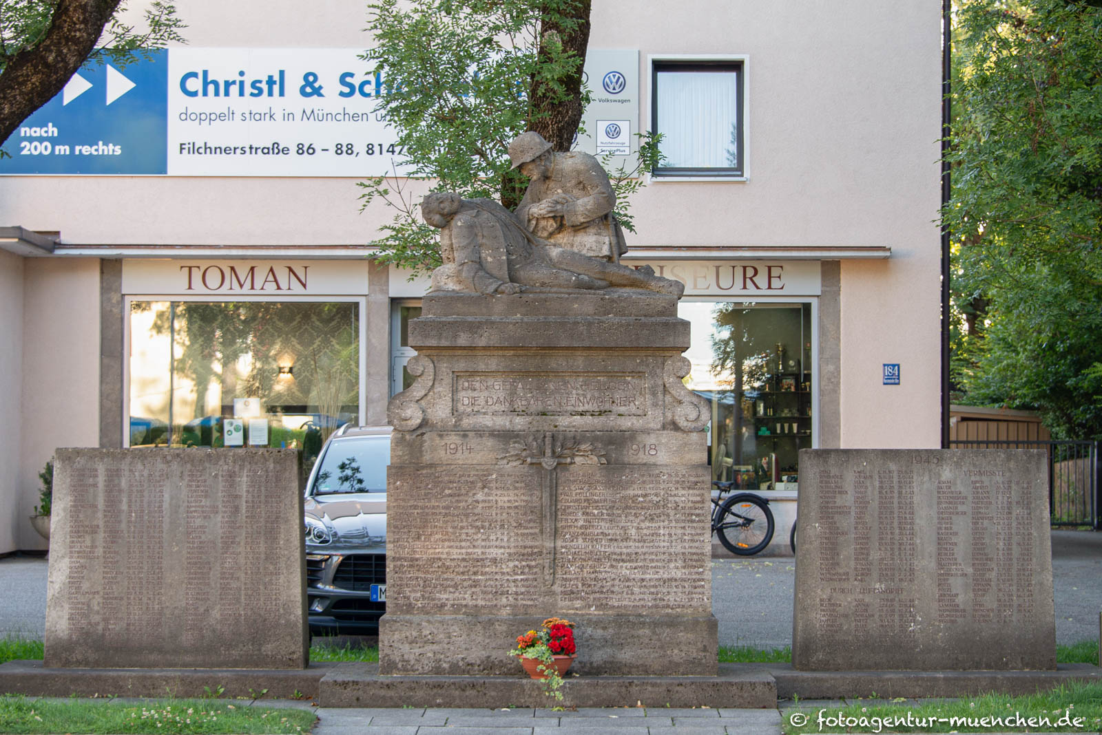 Kriegerdenkmal - Forstenried