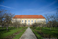 Gerhard Willhalm - Dachauer Schloß mit Garten