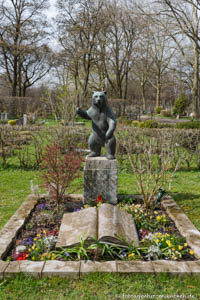 Gerhard Willhalm - Bärengrab - Nordfriedhof