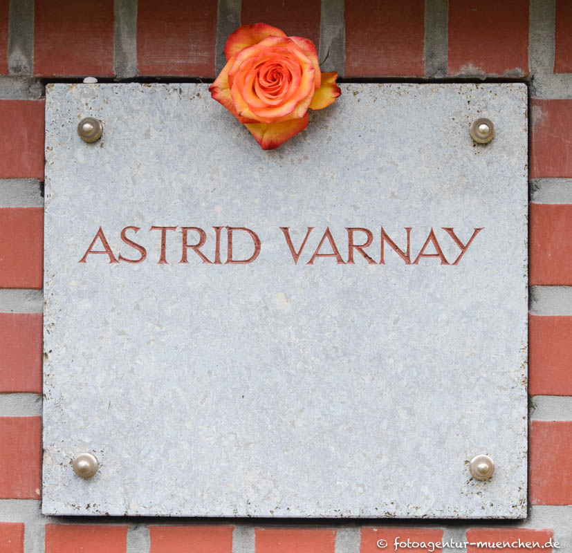 Varnay Astrid