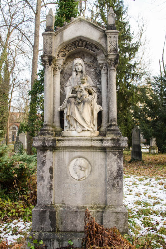 Grab - Heinrich von Hess